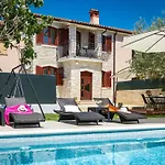 Σπίτι διακοπών Pietra By Interhome *