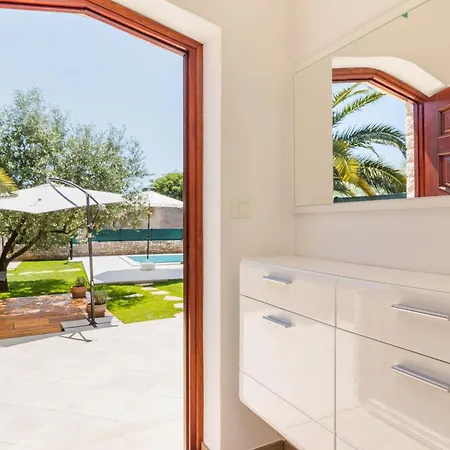 Pietra By Interhome
