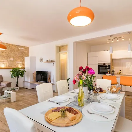 Pietra By Interhome * Galižana