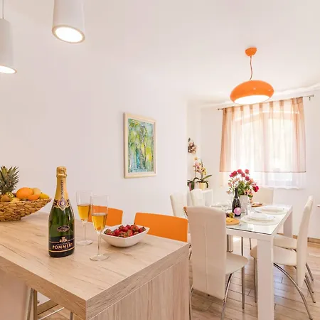 Pietra By Interhome * Galižana