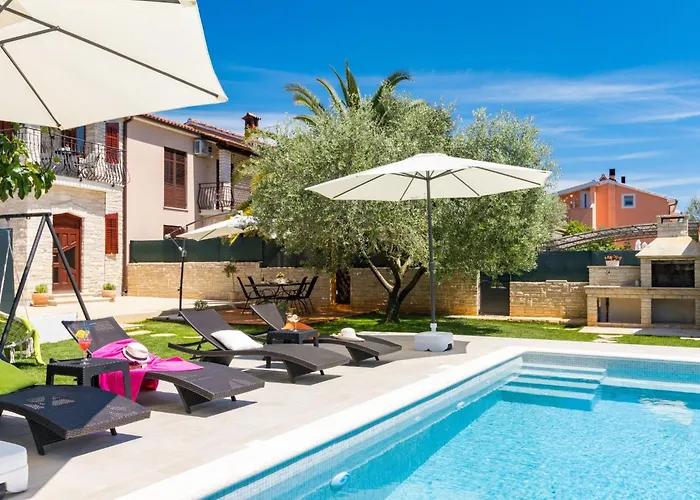 Pietra By Interhome