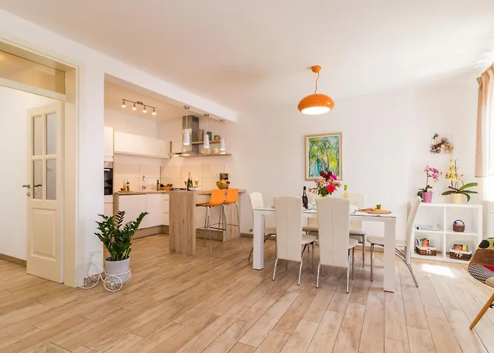 Hébergement de vacances Pietra By Interhome Galižana